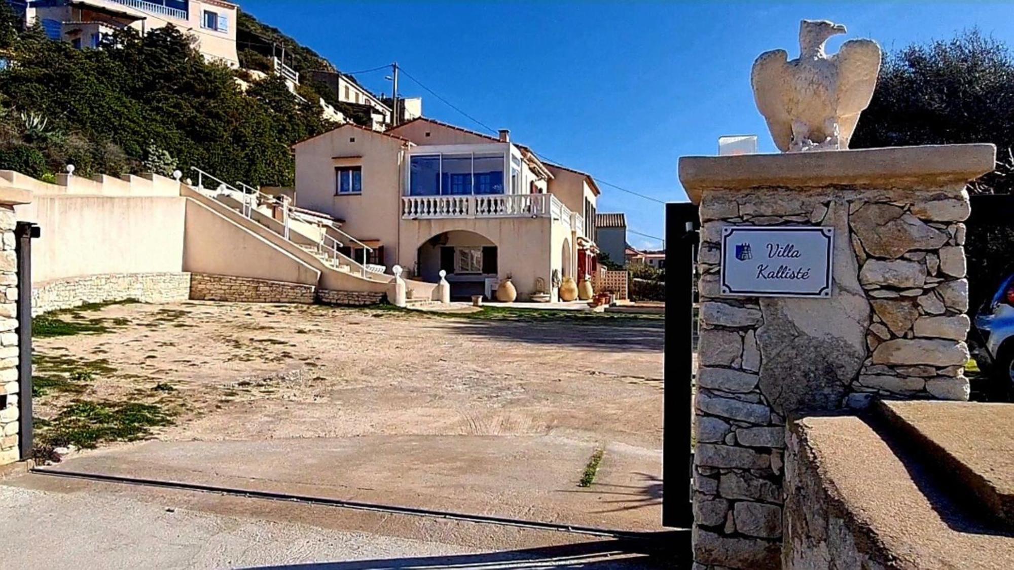 Appartement Kalliste, Logements Avec Vue Citadelle De Bonifacio Бонифачо Екстериор снимка