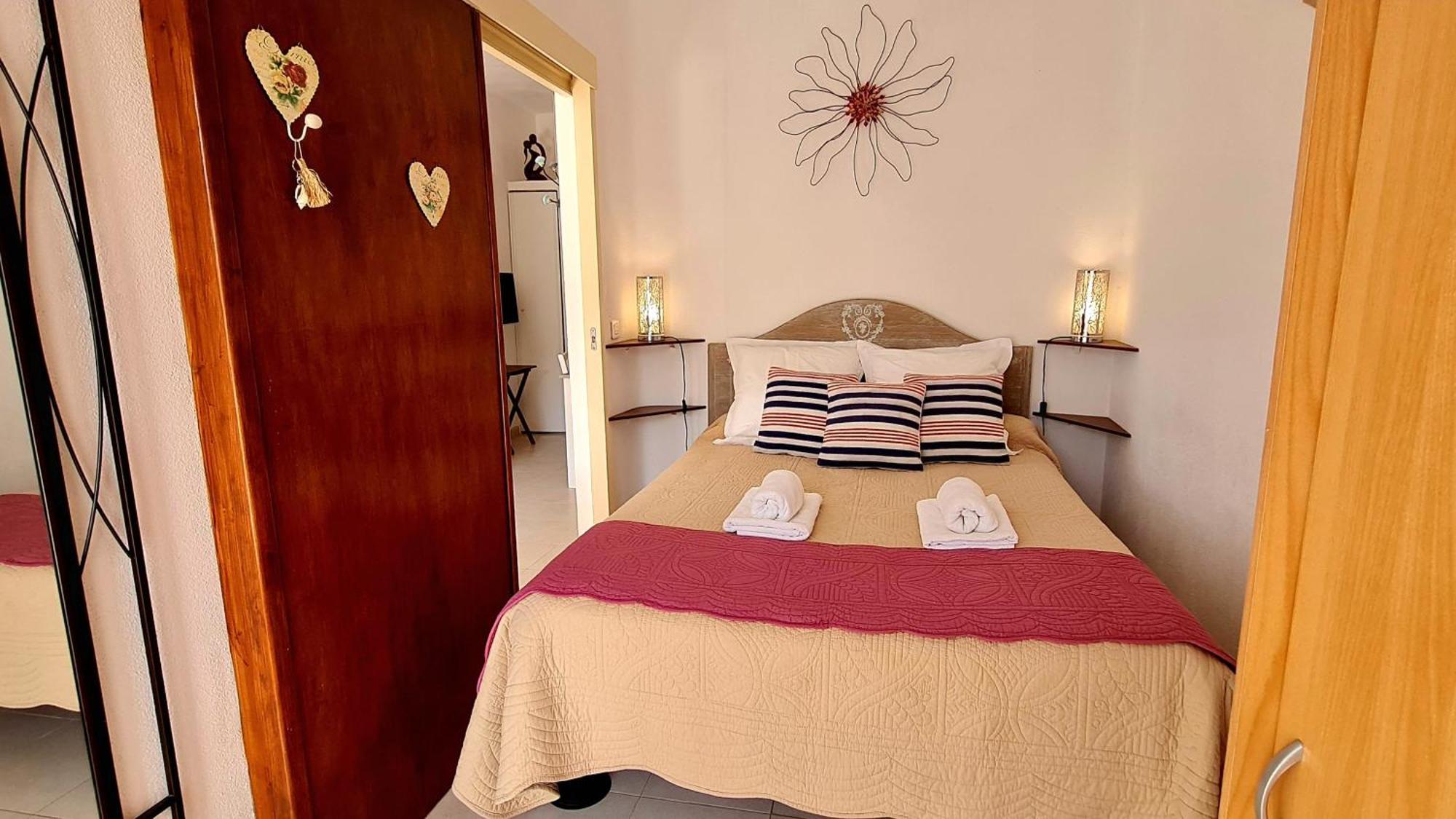 Appartement Kalliste, Logements Avec Vue Citadelle De Bonifacio Бонифачо Екстериор снимка